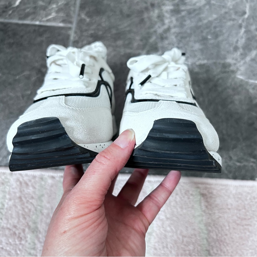 Kate Spade White and Black Brigitte Runner Tennis Shoe Size 7.5 B Retro Style - Picture 11 of 15